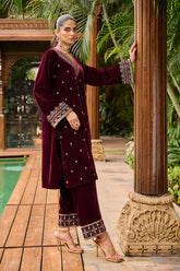 DA-2231 MAROON EMBROIDERED KURTA