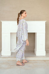 SS25DC-2543 LIGHT PURPLE LAWN 2PCS EMBROIDERED KURTA WITH TROUSER