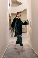 FW24DA-2622 DARK GREEN 2PCS EMBROIDERED KURTA WITH TROUSER