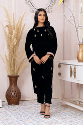 DA-1580 BLACK EMBROIDERED KURTA