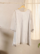 DA-1534 LIGHT GREY EMBROIDERED KURTA