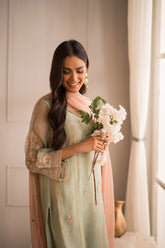 DA-1394 GREEN EMBROIDERED KURTA WITH DUPATTA