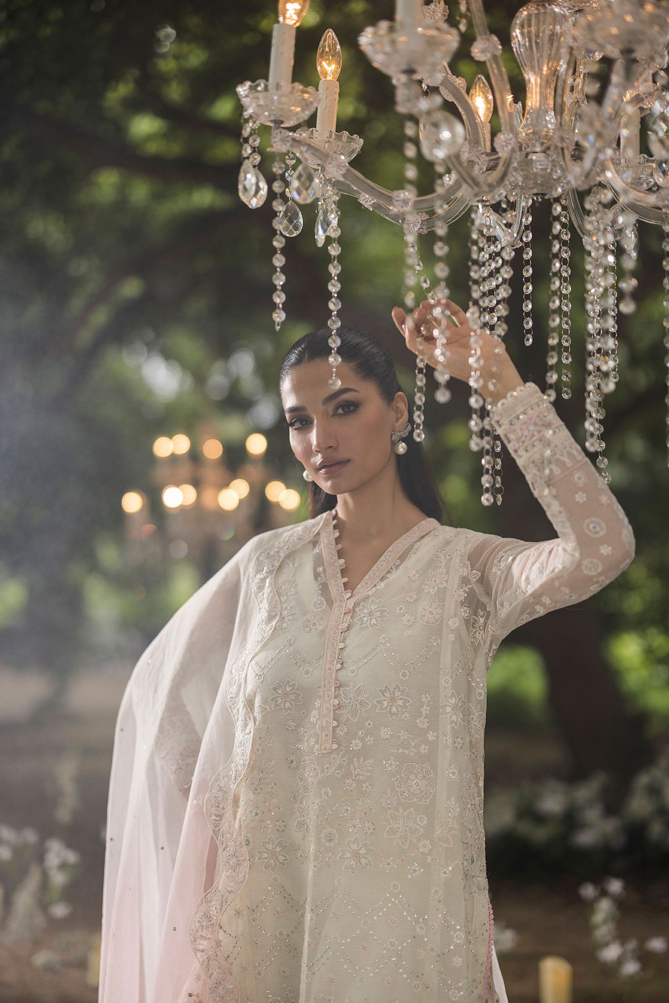 Jardin Festive 3-piece suit fabric.