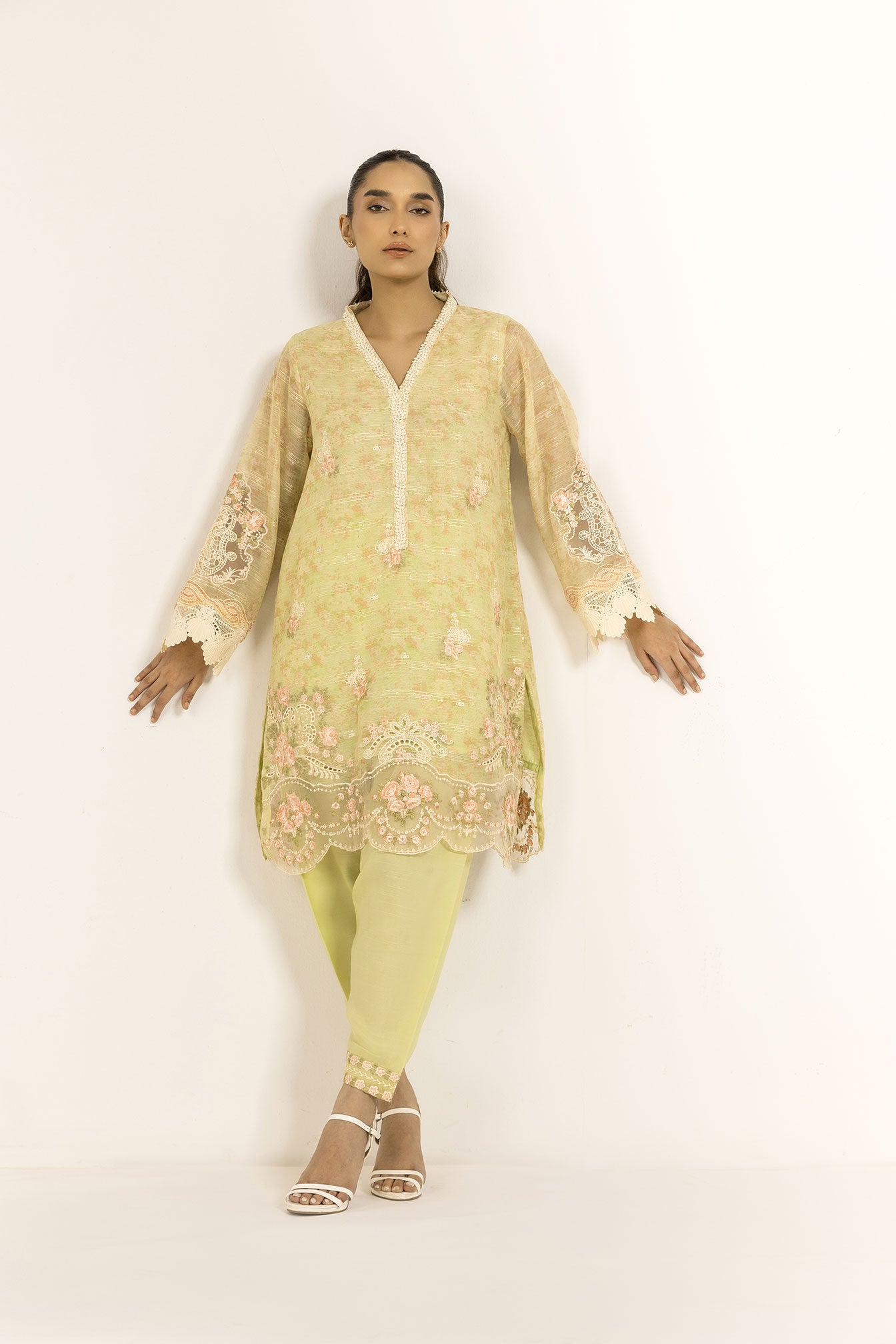 SS24DA-2423 L-GREEN 2PCS  EMBROIDERED KURTA WITH TROUSER