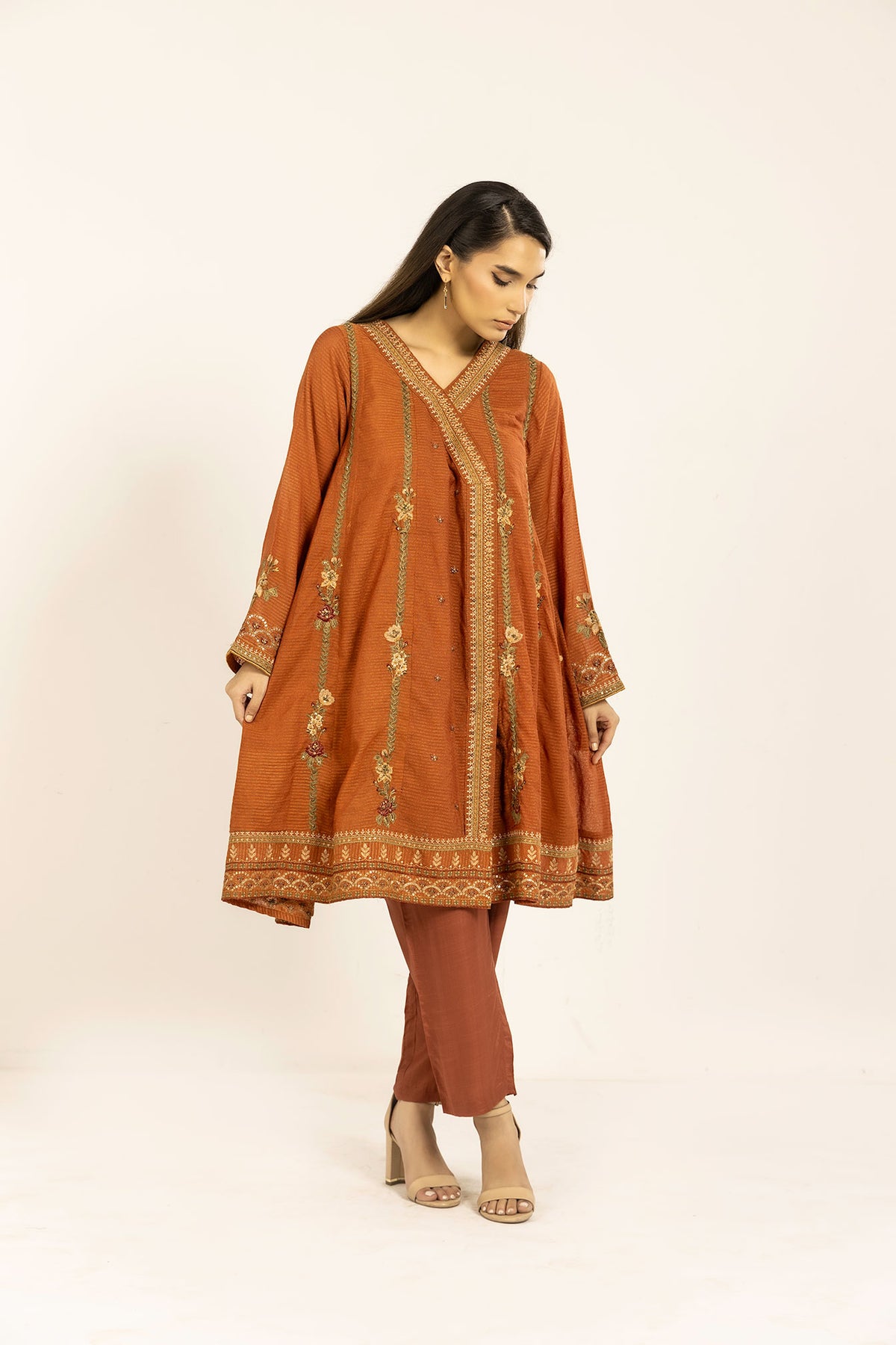 SS24DA-1886 RUST EMBROIDERED KURTA