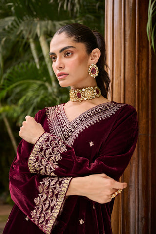 DA-2231 MAROON EMBROIDERED KURTA