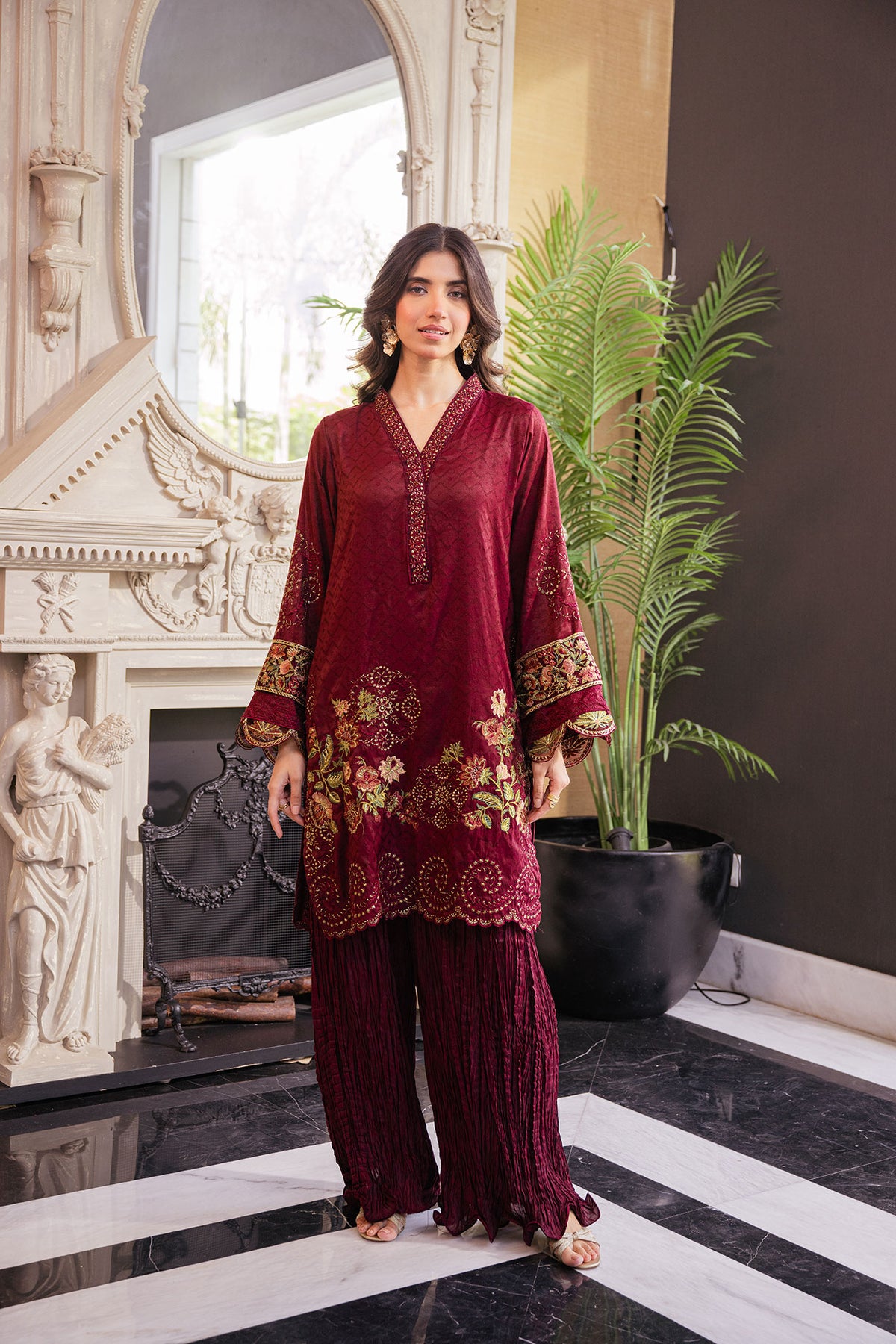 SS24DA-2431 MAROON 2PCS  EMBROIDERED KURTA WITH TROUSER