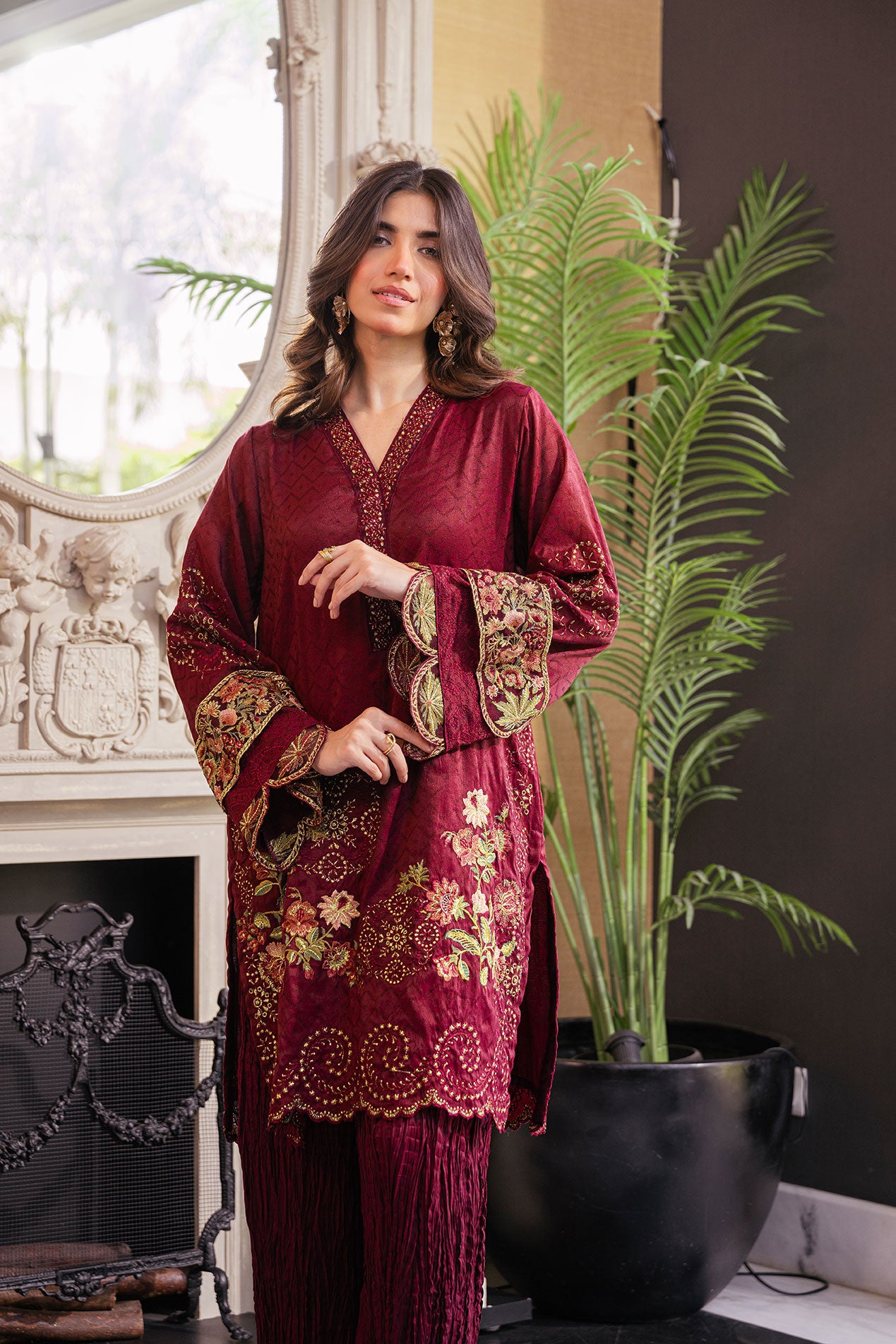 SS24DA-2431 MAROON 2PCS  EMBROIDERED KURTA WITH TROUSER