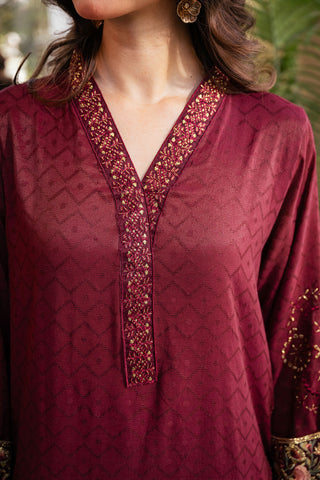 SS24DA-2431 MAROON 2PCS  EMBROIDERED KURTA WITH TROUSER