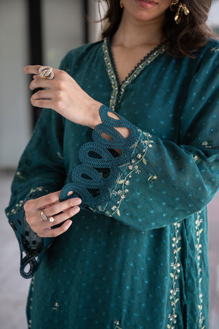 SS24DA-2404 GREEN 2PCS  EMBROIDERED KURTA WITH TROUSER