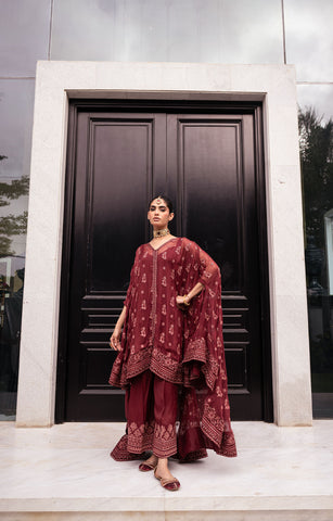 SS24DA-2415   MAROON  2PCS  EMBROIDERED CAPE WITH TROUSER