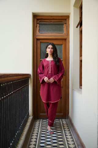 SS24DC-2323 MAROON 2PCS  EMBROIDERED KURTA WITH TROUSER