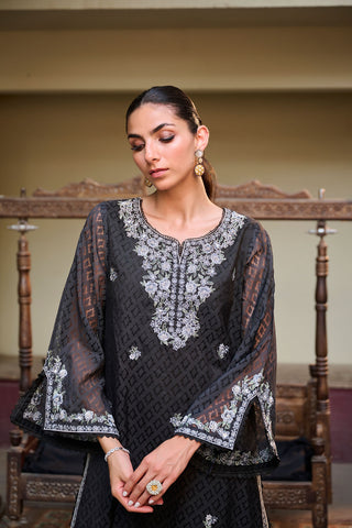 SS24DA-2369 BLACK2PCS  EMBROIDERED KURTA WITH TROUSER