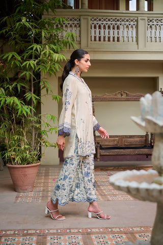 SS24DA-2406 OFF WHITE 2PCS  EMBROIDERED KURTA WITH TROUSER