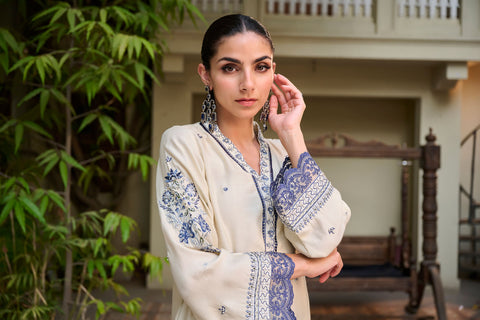 SS24DA-2406 OFF WHITE 2PCS  EMBROIDERED KURTA WITH TROUSER