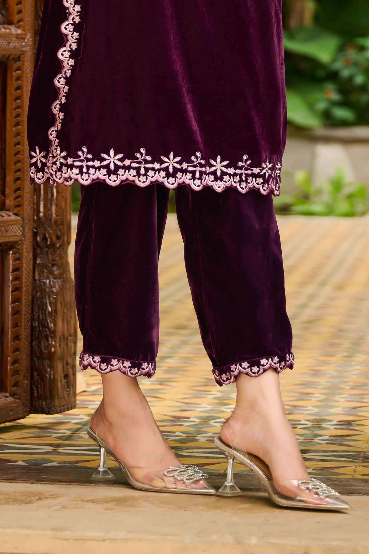 DT-2230 PURPLE EMBROIDERY TROUSER