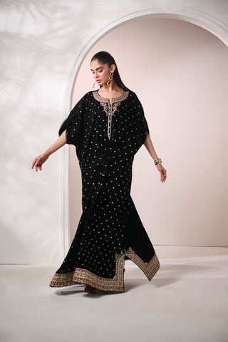 FW24DA-1897   BLACK  1PCS  EMBROIDERED KAFTAN