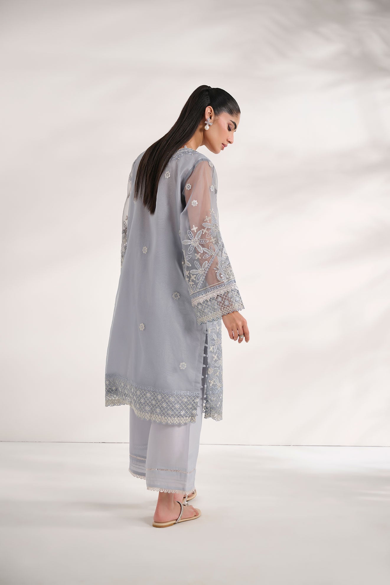 SS24DA-2425   GREY  2PCS  EMBROIDERED KURTA WITH TROUSER