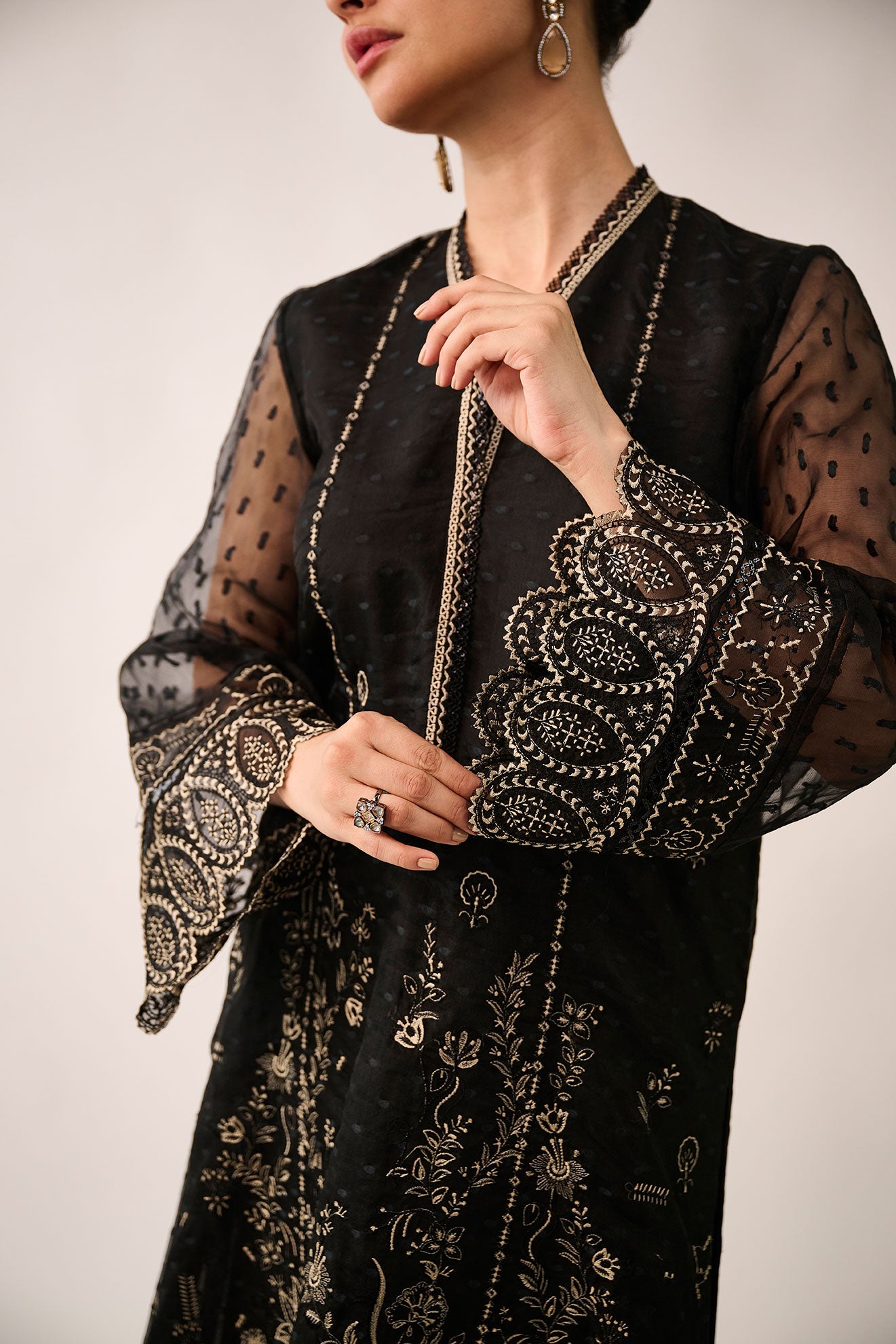 SS24DA-2483   BLACK  2PCS  EMBROIDERED KURTA WITH TROUSER