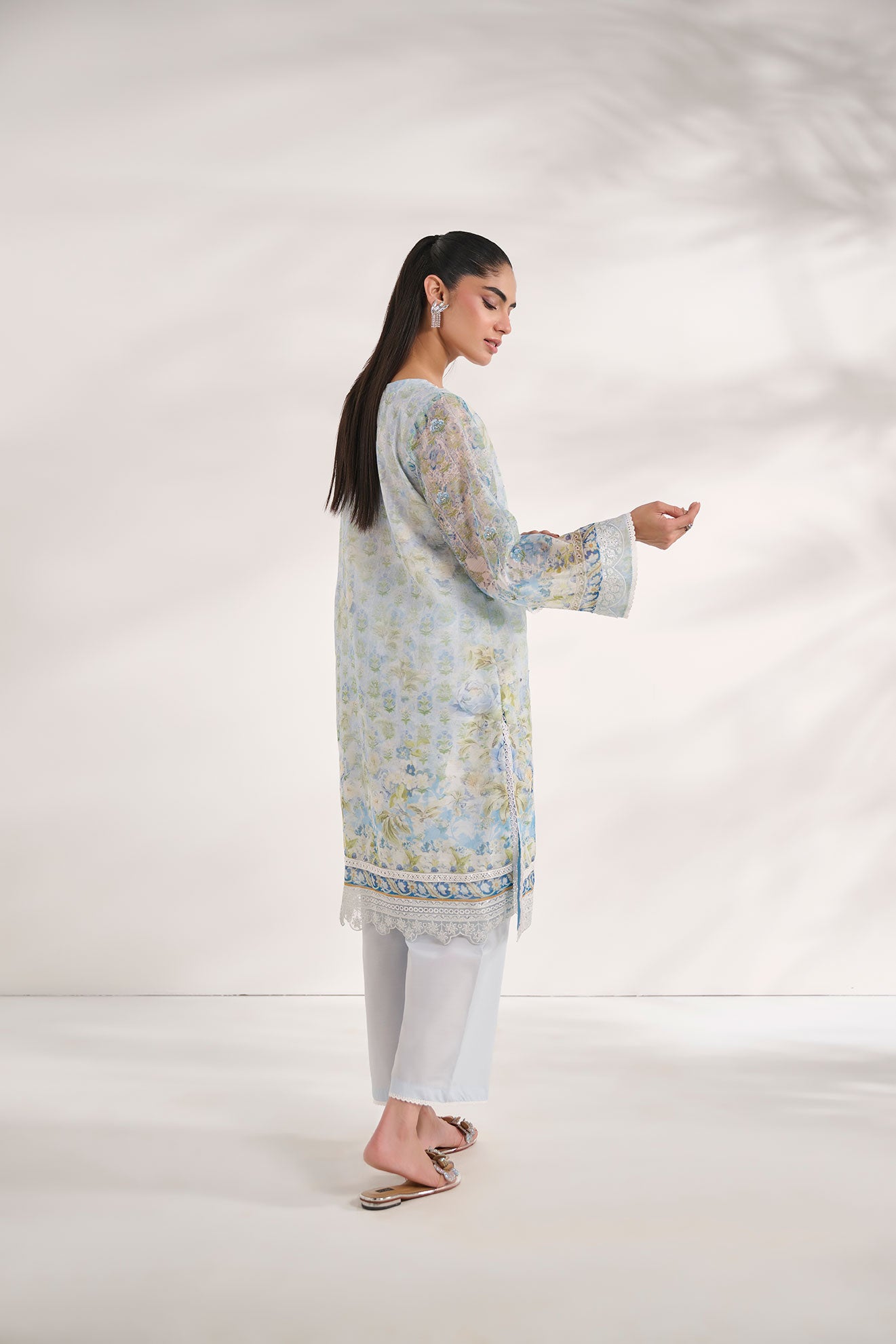 SS24DA-2585   SKY BLUE  2PCS  EMBROIDERED KURTA WITH TROUSER