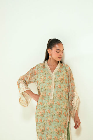 SS24DA-2590   GREEN  2PCS  EMBROIDERED KURTA WITH TROUSER