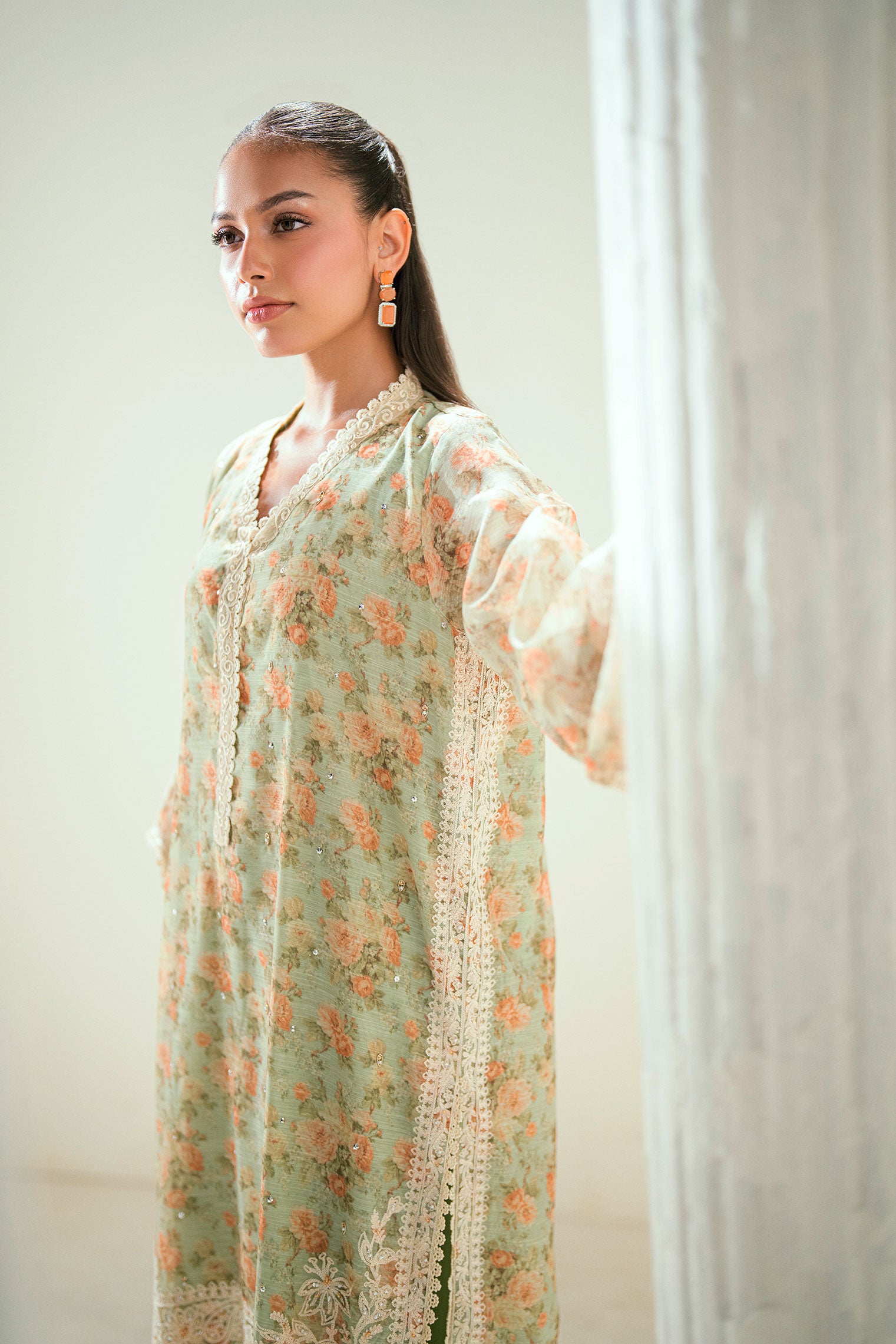 SS24DA-2590   GREEN  2PCS  EMBROIDERED KURTA WITH TROUSER