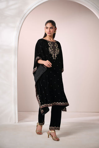 FW24DA-2602   BLACK  2PCS  EMBROIDERED KURTA WITH TROUSER