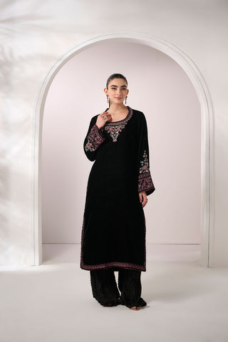 FW24DA-2607   BLACK  2PCS  EMBROIDERED KURTA WITH TROUSER