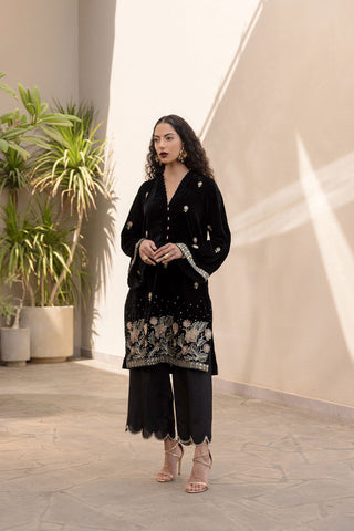 FW24DA-2619   BLACK  2PCS  EMBROIDERED KURTA WITH TROUSER