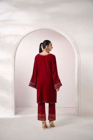 FW24DA-2623   MAROON  2PCS  EMBROIDERED KURTA WITH TROUSER