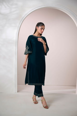 FW24DA-2629   DARK GREEN  2PCS  EMBROIDERED KURTA WITH TROUSER