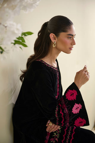 FW25DA-2813   BLACK  2PCS  EMBROIDERED KURTA WITH TROUSER