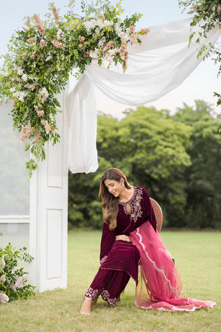 FW25DA-2816   MAROON  2PCS  EMBROIDERED KURTA WITH TROUSER