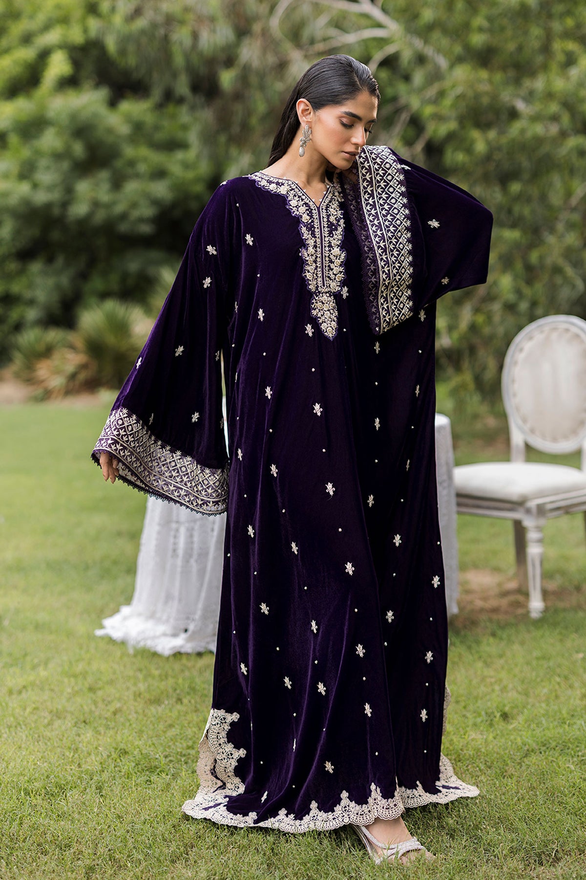 FW25DA-2818  PURPLE  2PCS  EMBROIDERED KURTA WITH TROUSER