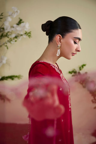 FW25DA-2820   RED  2PCS  EMBROIDERED KURTA WITH TROUSER