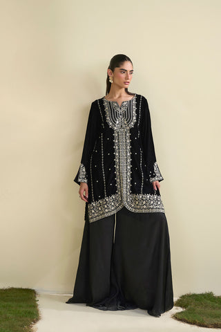 FW25DA-2822  BLACK  2PCS  EMBROIDERED KURTA WITH TROUSER