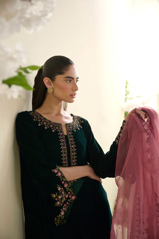 FW25DD-2825  MAGENTA  EMBROIDERED  DUPATTA