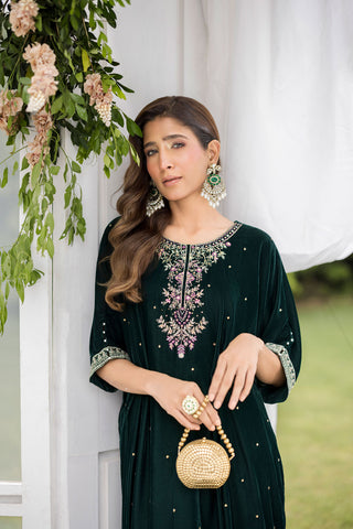 FW25DA-2829  BOTTLE GREEN 1PCS EMBROIDERED KAFTAN