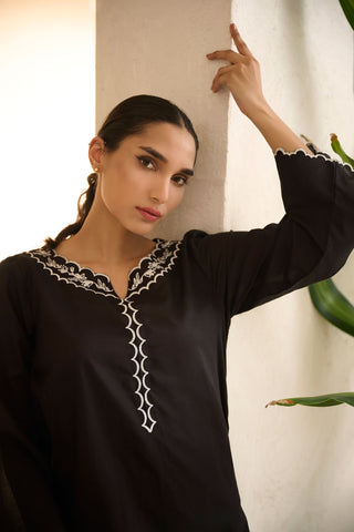 DC-0506 BLACK DYED EMBROIDERED KURTA