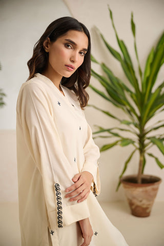 DC-0510 White DYED EMBROIDERED KURTA