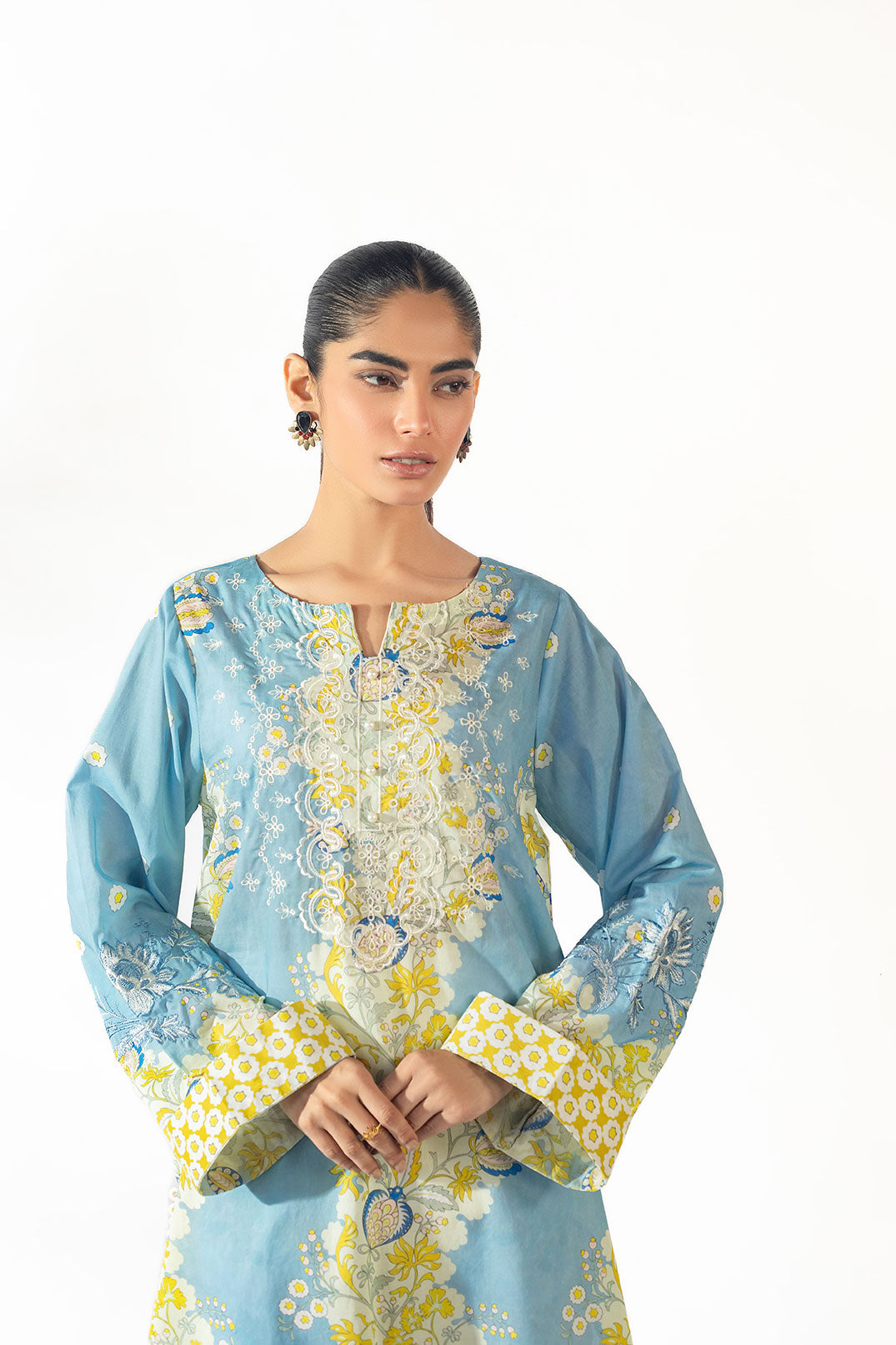 SS24DC-0623 SKY BLUE EMBROIDERED KURTA