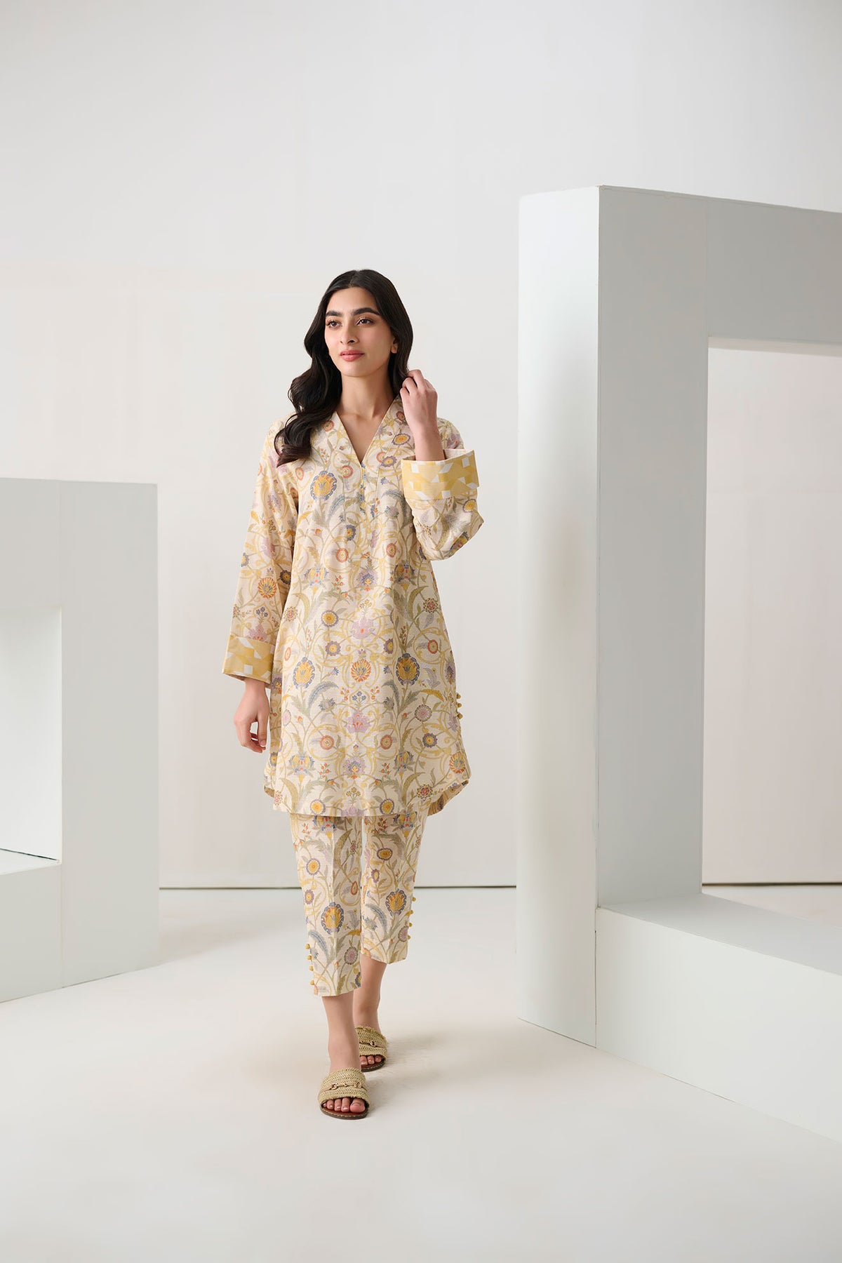 DC-2297 LEMON 2PCS  PRINTED KURTA WITH TROUSER