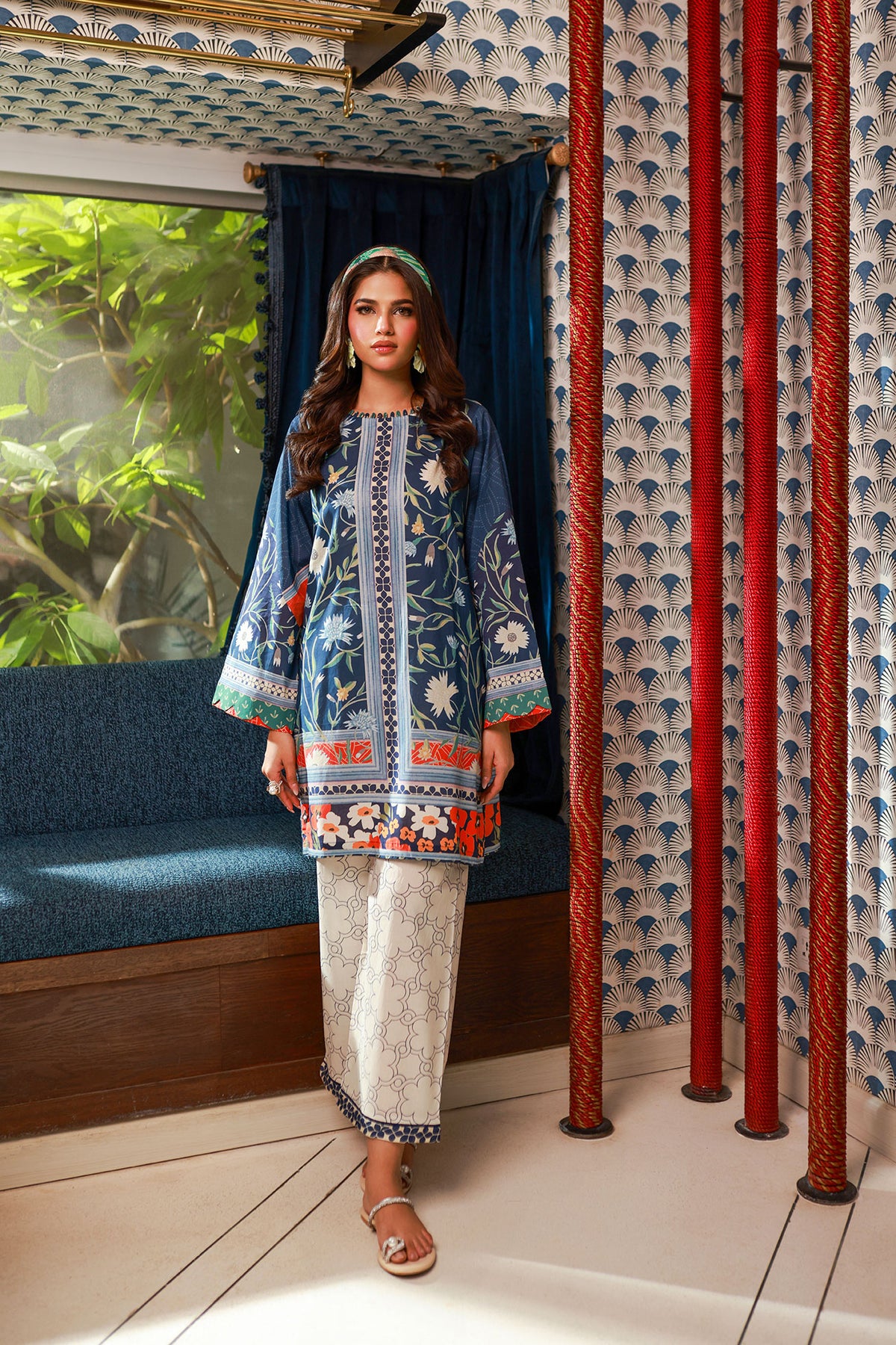 SS24DC-2522 NAVY BLUE LAWN 2PCS PRINTED KURTA WITH TROUSER