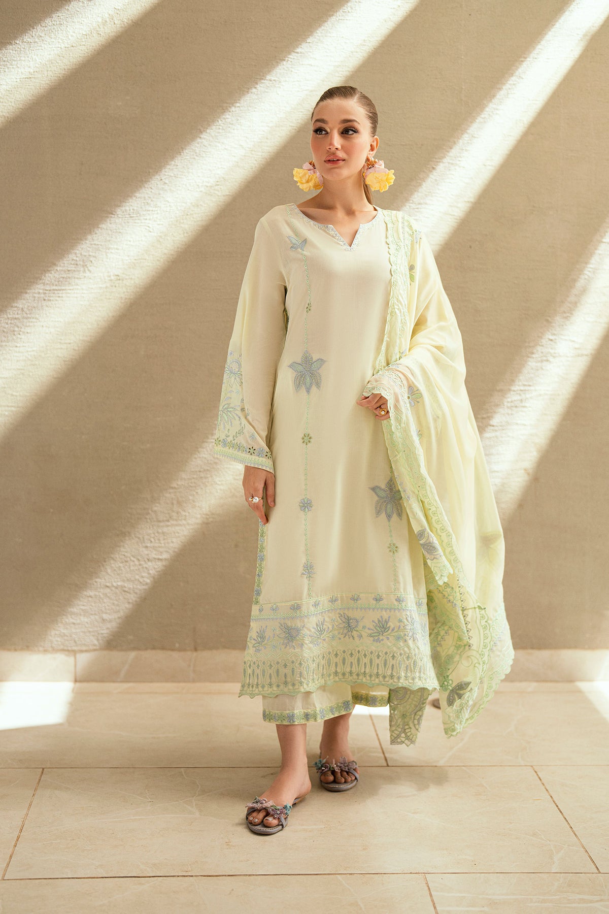 SS25DD-2541 LEMON YELLOW  EMBROIDERED DUPATTA