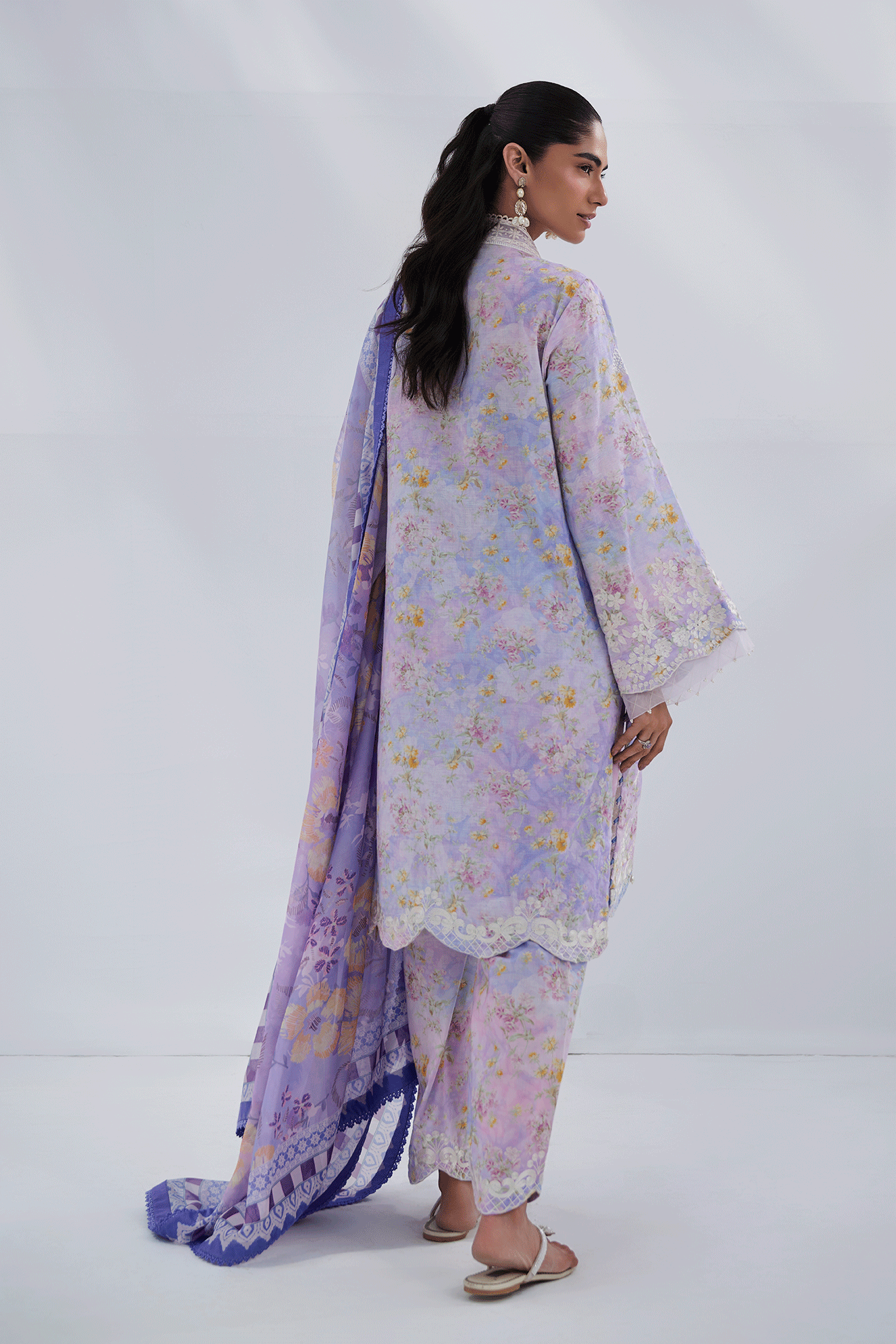 SS25DC-2556 PURPLE COTTON JACQUARD 2PCS EMBROIDERED KURTA WITH TROUSER