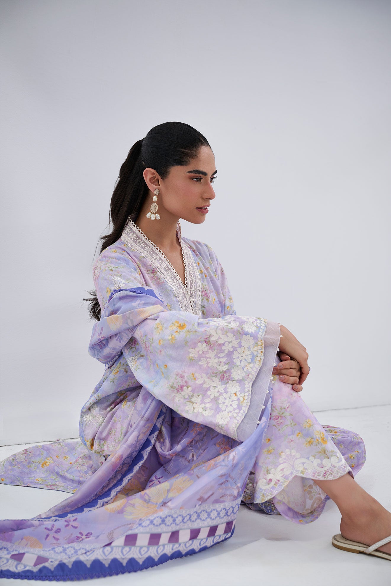 SS25DC-2556 PURPLE COTTON JACQUARD 2PCS EMBROIDERED KURTA WITH TROUSER