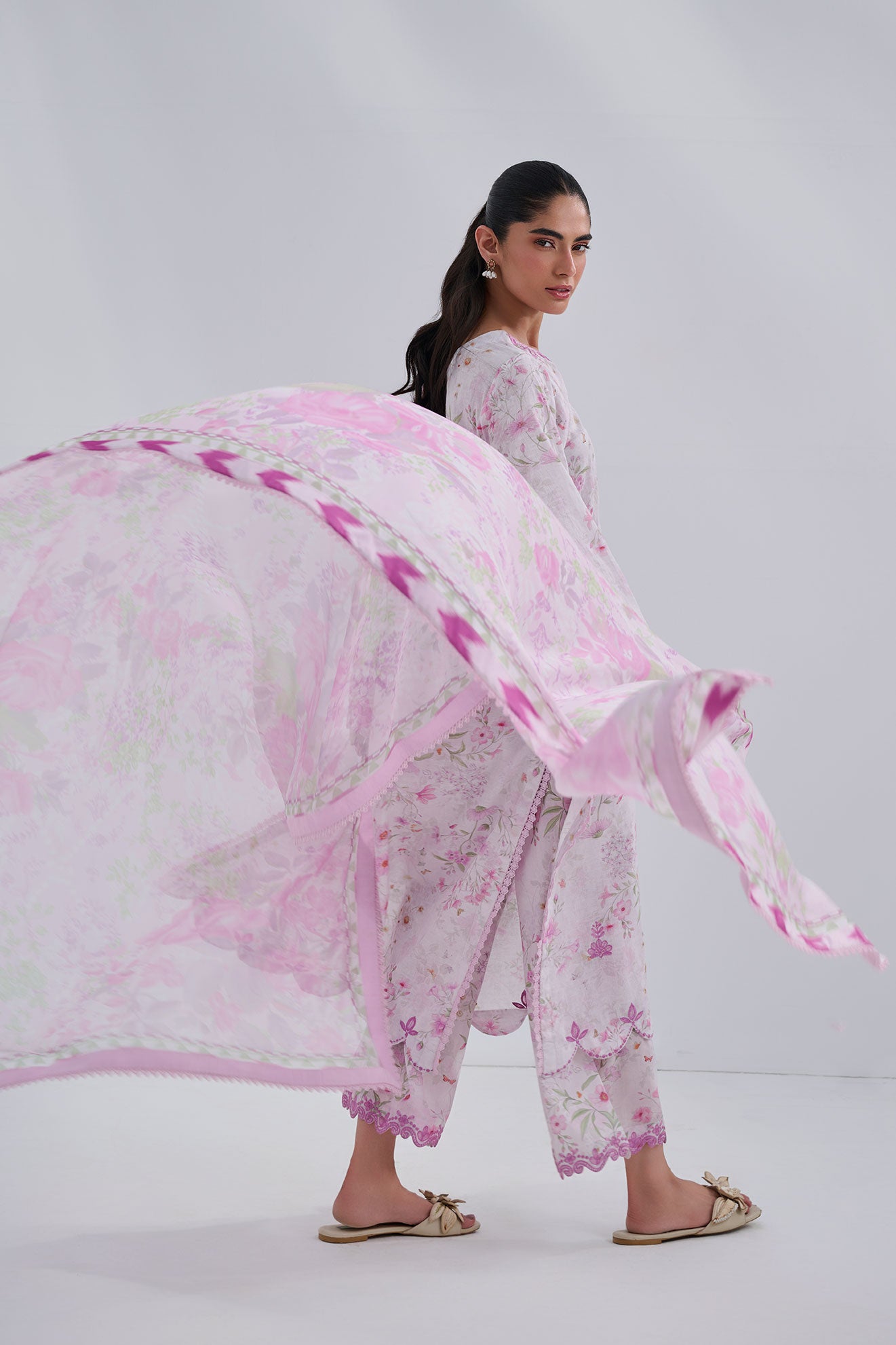 SS25DD-2557  PINK PRINTED DUPATTA