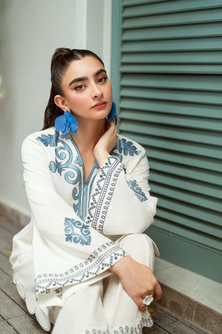 SS25DC-2574 WHITE 2PCS  EMBROIDERED KURTA WITH TROUSER
