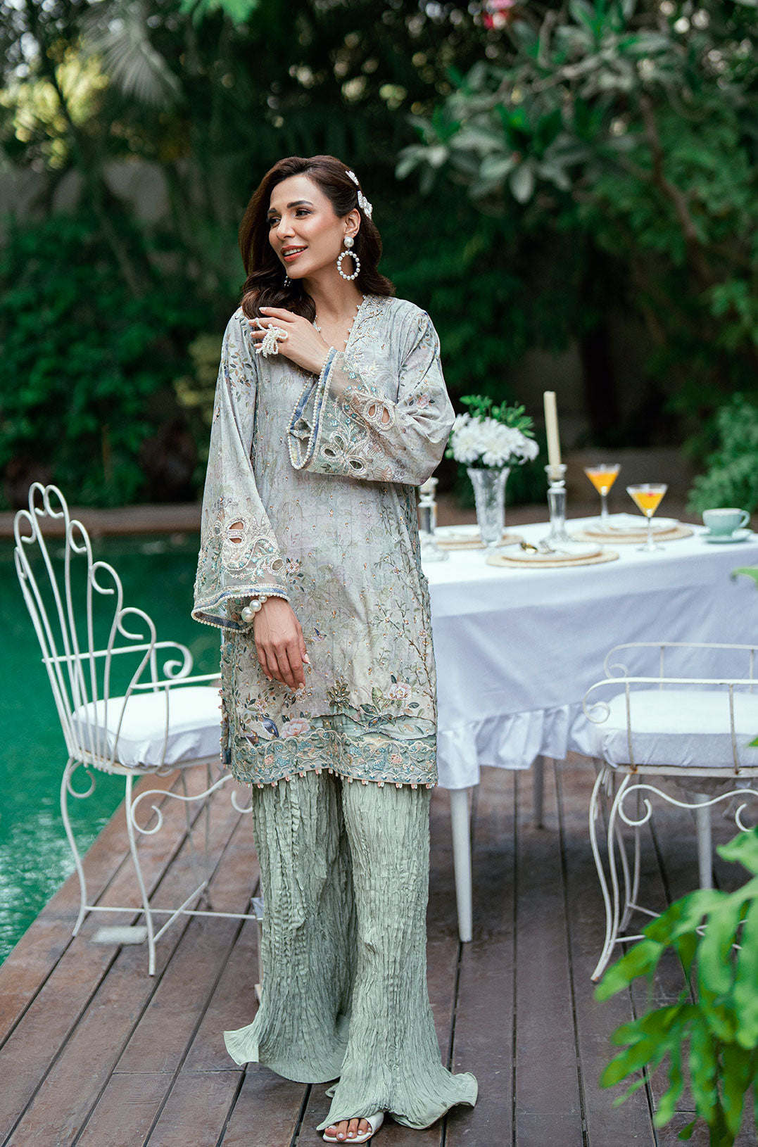 SS25DA-2758 GREEN 2PCS HAND EMBELLISHED KURTA WITH TROUSER