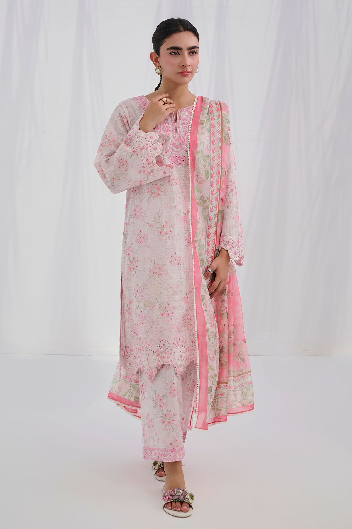 SS25DC-2559 PINK COTTON JACQUARD 2PCS EMBROIDERED KURTA WITH TROUSER